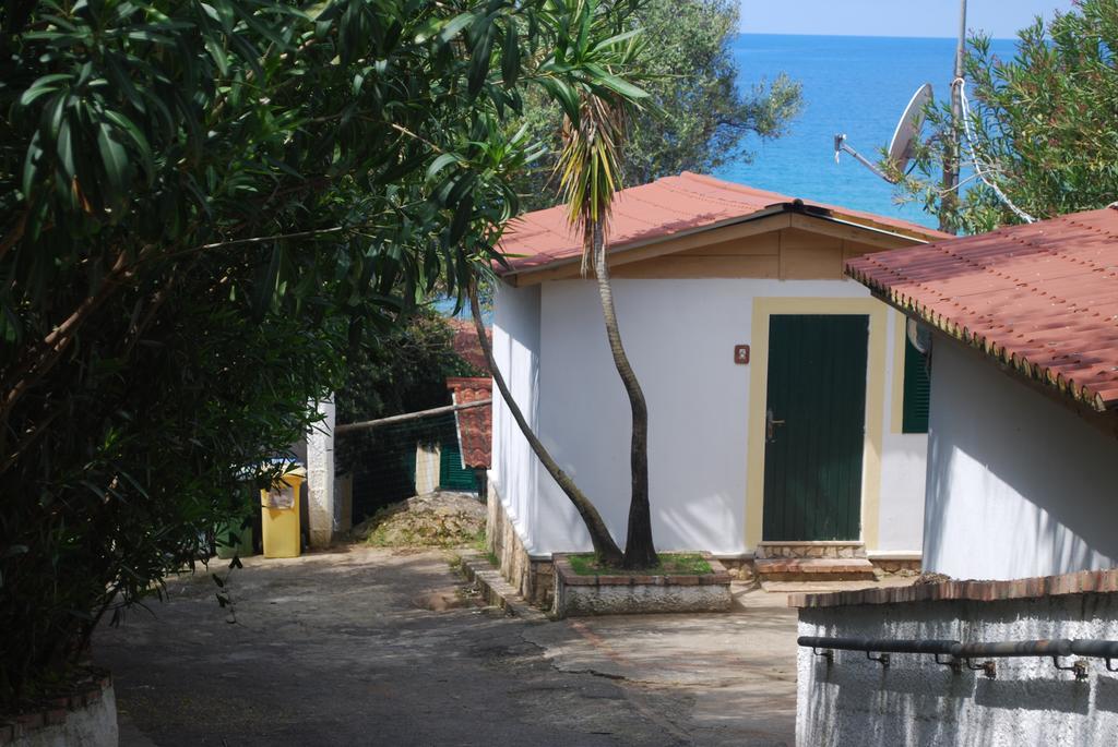 Camping Villaggio Saline Palinuro Exterior foto